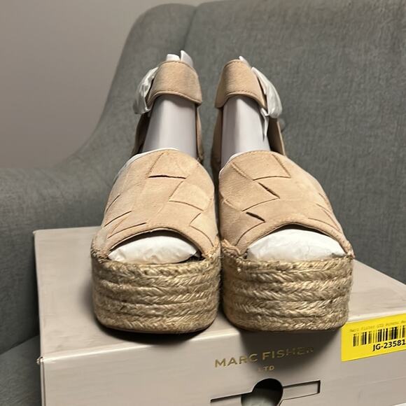 Marc Fisher Cream Espadrille Wedges - Picture 6 of 7